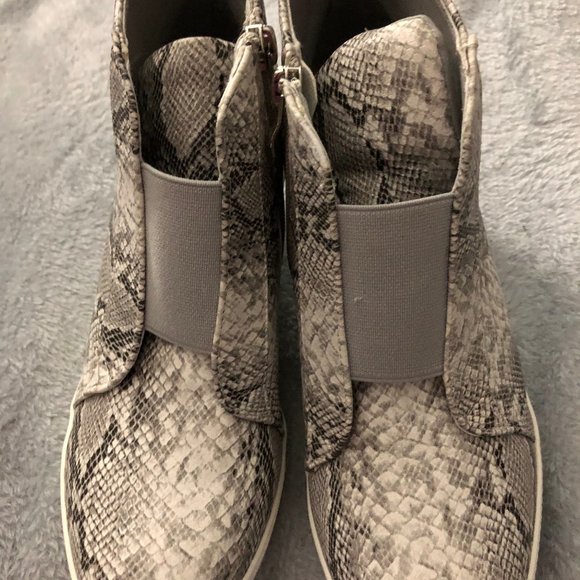 Ccocci Snakeskin Wedge Sneakers 7.5 Gray/White - Picture 3 of 10